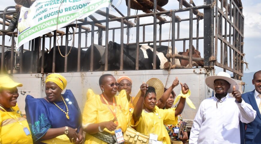 Women Leaders in Mbale district Receive 10 Heifers